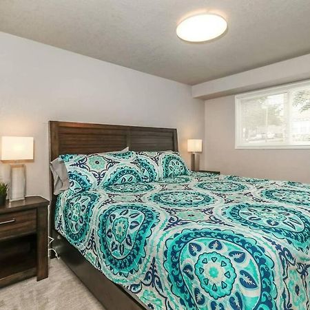 Holly First Floor 2 King Beds Vila Kansas City Exterior foto
