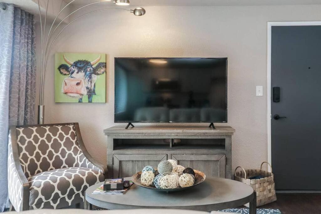 Holly First Floor 2 King Beds Vila Kansas City Exterior foto